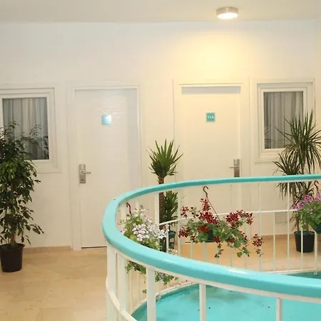 Ξενοδοχείο Yazar