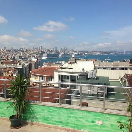 Yazar 3* 伊斯坦布尔