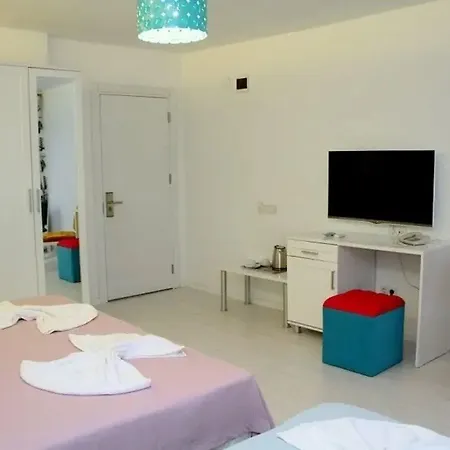 Yazar 3* Isztambul